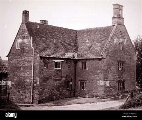 Woolsthorpe manor isaac newton hi-res stock photography and images - Alamy