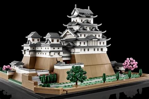 LEGO Architecture Himeji Castle Lets You Build A Model Of Japan’s Most ...