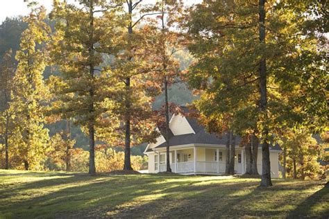 Mena Arkansas Cabins - Bethesda Lake Resort and Cabins | Lake resort, Arkansas mountains ...