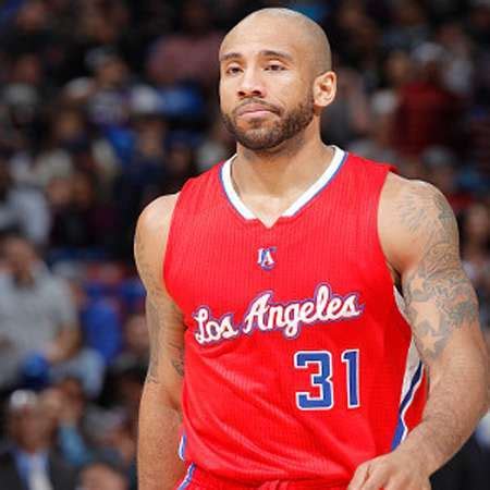 Dahntay Jones Bio - age, weight, bio, salary, net worth, career, wife ...