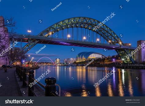 Tyne Bridge Quayside Night Iconic Bridges Stock Photo 378535801 ...