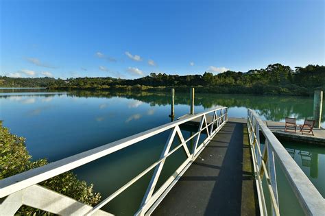 Riverside Matakana Premier Accommodation in Matakana. Deluxe Bach Style