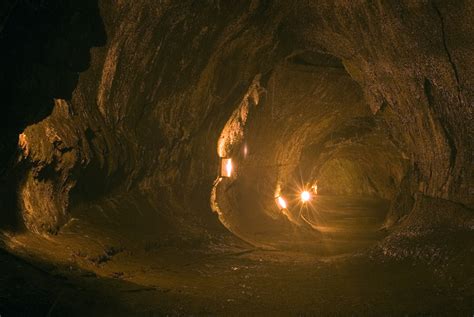 Free Stock photo of Thurston lava tube, Hawaii | Photoeverywhere