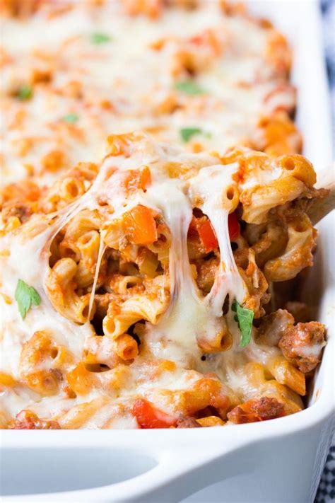 Cheesy Macaroni Pasta Bake! One of our favorite easy pasta recipes ...