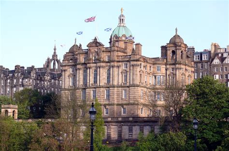 Explore Edinburgh, Scotland - World Tourism Portal