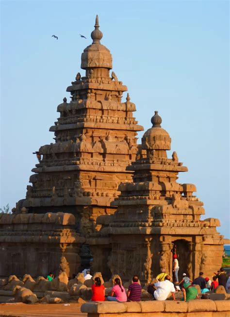 Top 10 Temples you should visit in Delhi Today!!!