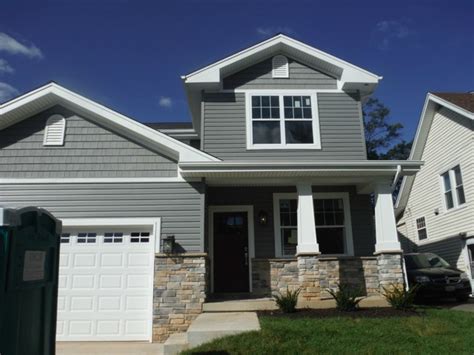 CertainTeed Charcoal Gray Vinyl Siding | Brentwood, MO. (63144) - Traditional - Exterior - St ...