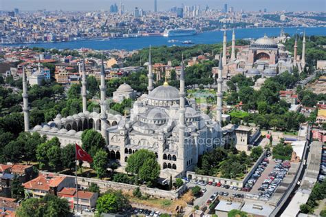 Aerial View Of Blue Mosque And Hagia Sophia In Istanbul Stock Photo ...