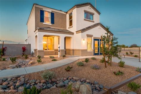 San Tan Heights in Phoenix, AZ | Prices, Plans, Availability