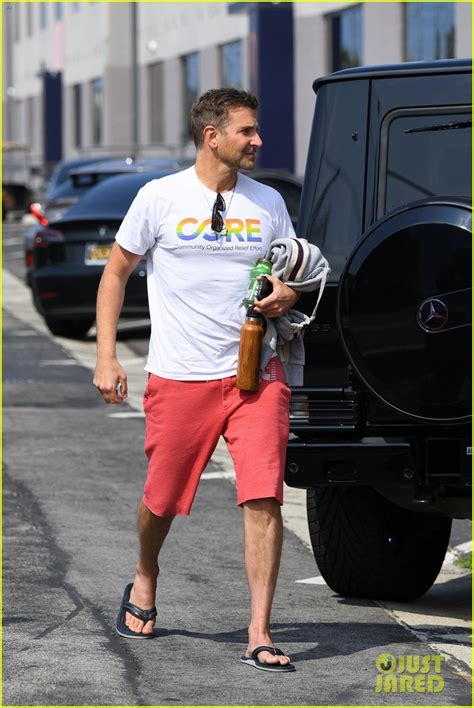 Photo: bradley cooper at his workouts 05 | Photo 4606987 | Just Jared: Entertainment News