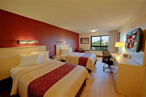 Hotel Review: Red Roof PLUS + Secaucus/Meadowlands, NJ ...