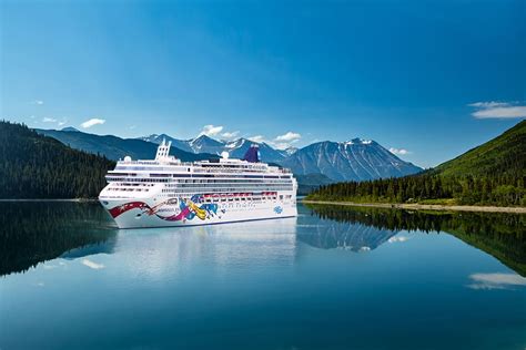 Ship Guide: Top Things to Do on Norwegian Jewel | NCL Travel Blog