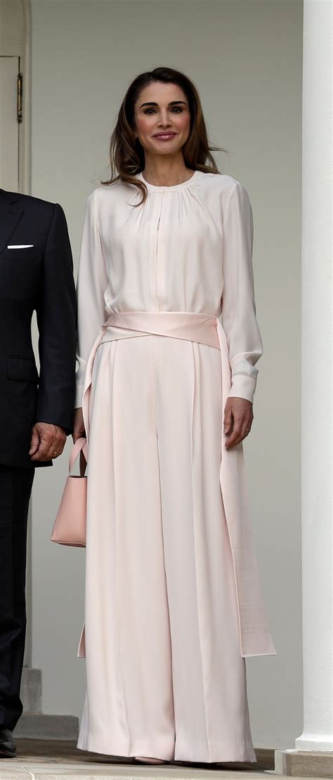 Queen Rania of Jordan Wears Pink to Visit the White House | Vogue