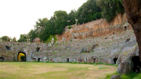 Bezoek Sutri: Het beste van reizen naar Sutri, Lazio in 2022 | Expedia Toerisme