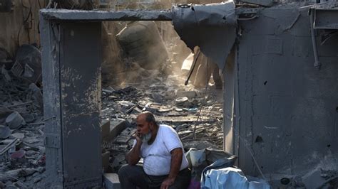 Photo: Aftermath of overnight strikes in Gaza | Middle East Eye