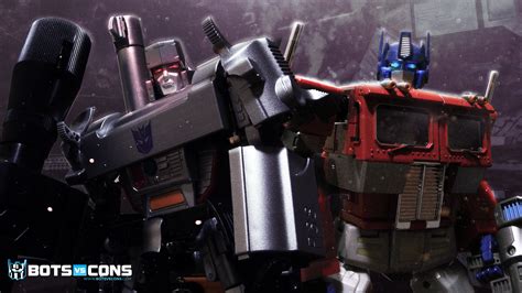 Megatron & Optimus Prime Transformers Wallpaper