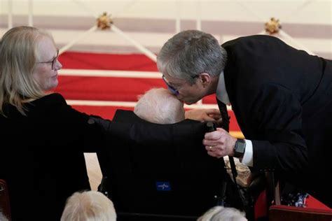 PHOTOS: A frail-looking Jimmy Carter attends Rosalynn Carter's tribute service