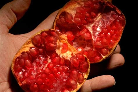 Pomegranate - The Natural Antioxidant