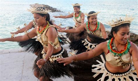 76 best images about O : Kiribati. on Pinterest | Islands, Culture and ...