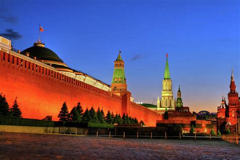 Kremlin And Red Square Photograph by Pola Damonte Via Getty Images - Fine Art America