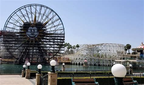 PHOTOS: Pixar Pier and Incredicoaster Construction Progress | Chip and Company