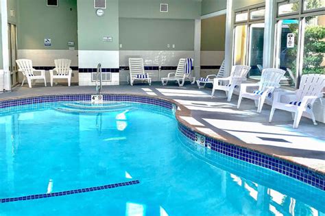 Legacy Vacation Resorts Reno: Pool & Spa Day Pass Reno | ResortPass