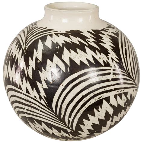 Black and White Ceramic Vase For Sale at 1stDibs
