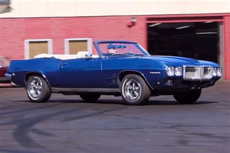 1969 Pontiac Firebird Blue with White Interior, Convertible 350 Automati