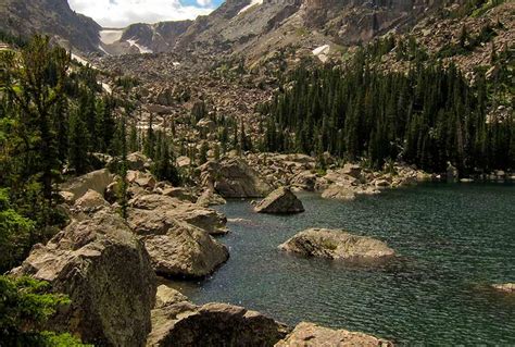 Lake Haiyaha Hike in Rocky Mountain National Park