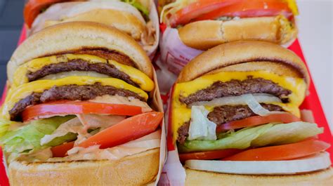 The Largest Burger Ever Ordered In In-N-Out History