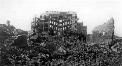 The Bombing of Hamburg, 1943 | VALOUR CANADA