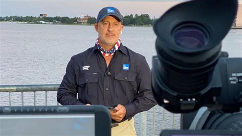 Jim Cantore from Weather Channel follows Eta's track to Tampa, Florida