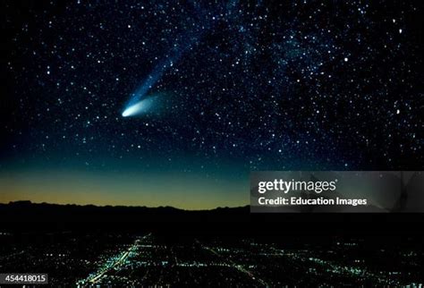 81 Hale Bopp Comet Stock Photos, High-Res Pictures, and Images - Getty ...