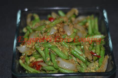 Engineers Love Cooking: KACANG PANJANG GORENG / FRIED LONG BEANS