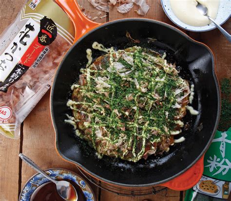 Osaka-Style Okonomiyaki Recipe - Food Republic