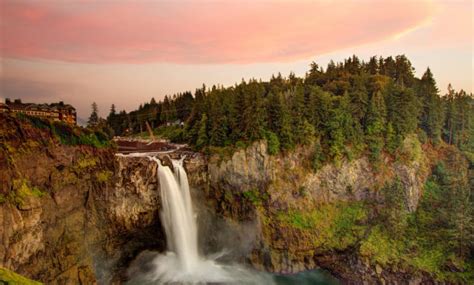 10 Waterfalls Near Seattle to Explore Nature