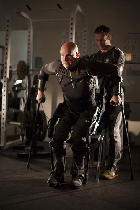 Completely Paralyzed Athlete Regains Voluntary Control With 'Robotic Exoskeleton' At UCLA | IBTimes