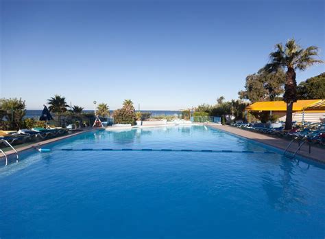 Monica Isabel Beach Club in Algarve | Olympic Holidays