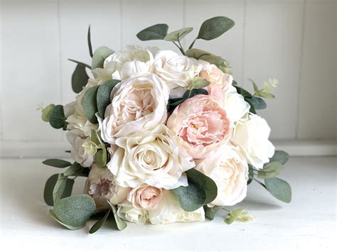 Blush Pink and Ivory Wedding Flower Inspiration — Laurel Weddings