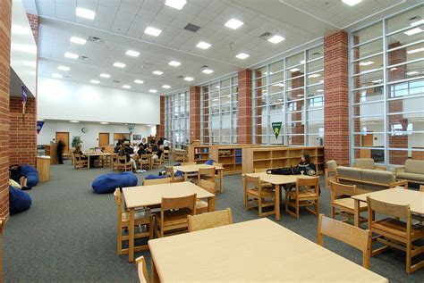 Royse City High School - Claycomb Associates, Architects