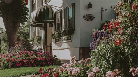 Moffat Inn in Niagara on the Lake | Retreat to classic country charm