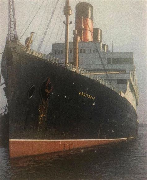 RMS Aquitania (known as "the ship beautiful"), in drydock : Oceanlinerporn