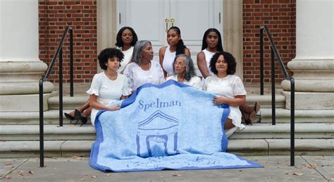 Spelman College Special Edition Gift Quilt™ | Alexis Gift Quilts