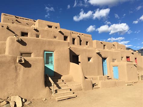 Visitez Taos Pueblo: guide touristique 2024 | Expedia.fr