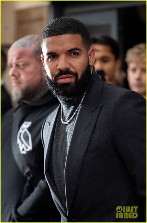 Photo: drake supports top boy cast at london premiere 07 | Photo ...