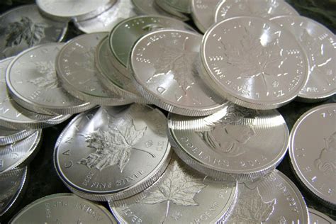 The History of Canadian Silver Coins - Royal Bull