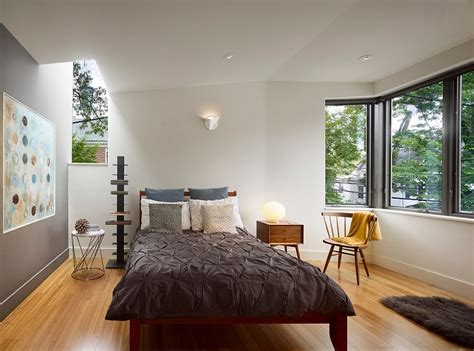 23 Stylish Bedrooms That Bring Home the Beauty of Skylights!