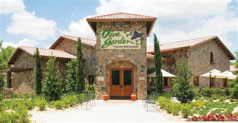 Olive Garden same-store sales rise on scaled-back promo strategy | Nation's Restaurant News