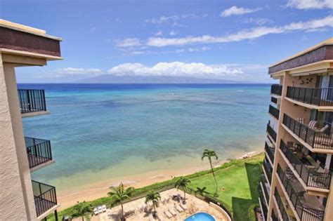 MauiHoliday.com: Hololani Resort, Maui