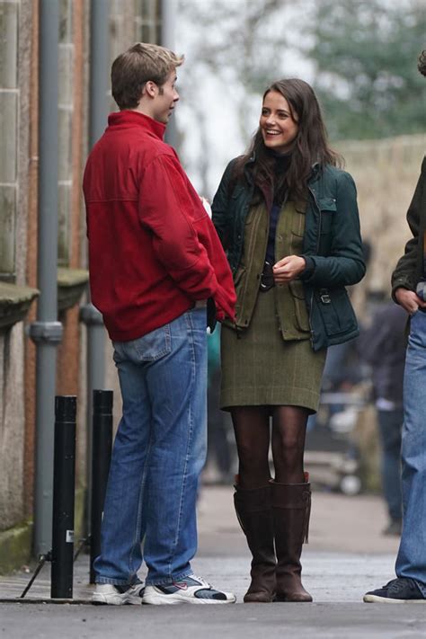 Ed McVey as Prince William and Meg Bellamy as Kate Middleton on the Set of THE CROWN | LaptrinhX ...